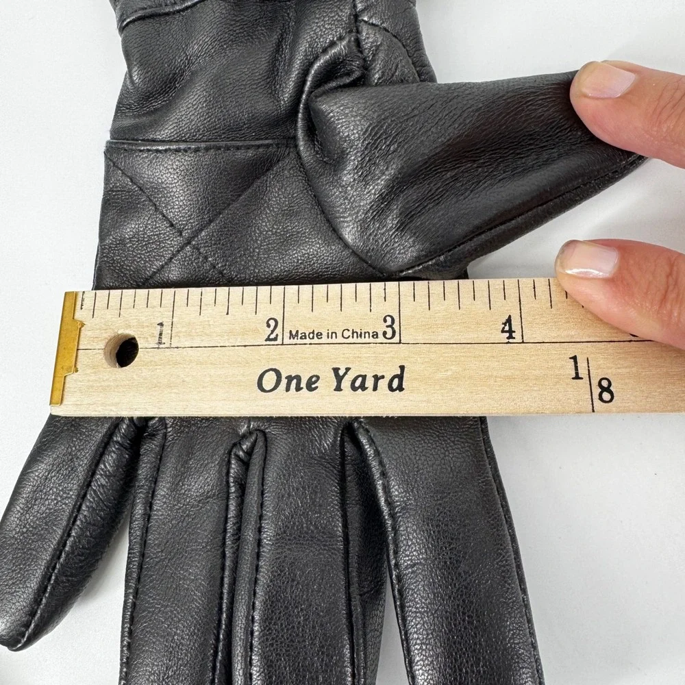 AJ Huntworth Black Leather Thinsulate Insulated Gloves Snap Wrist Womens Small